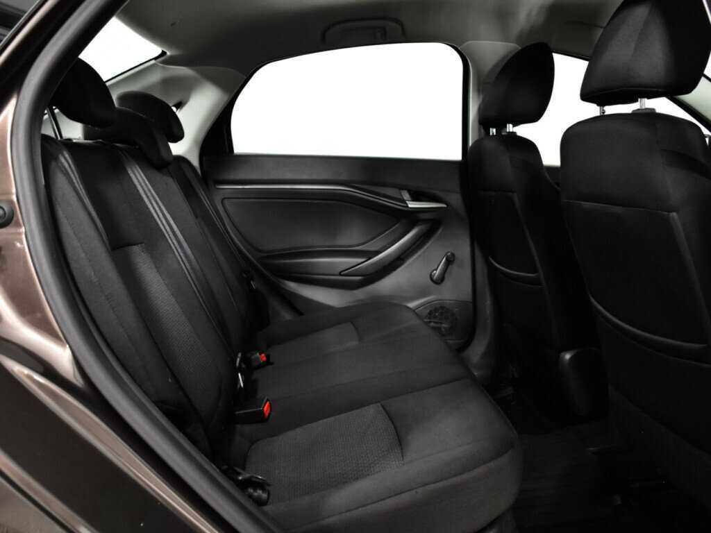 Купить Lada (ВАЗ) Vesta с пробегом. Фото: #9