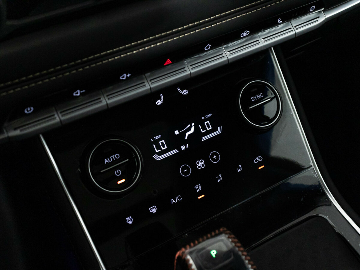 Купить Chery Tiggo 8 с пробегом. Фото: #15