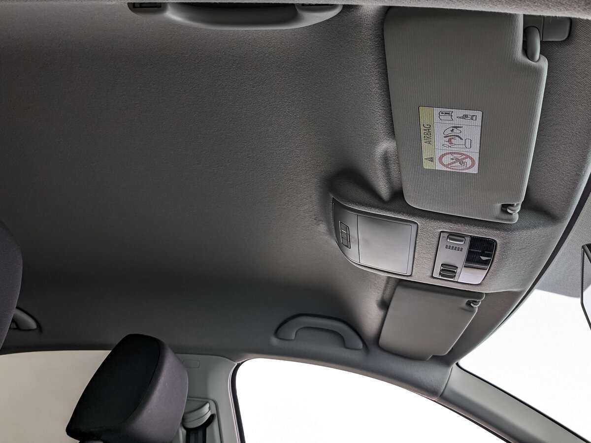 Купить Volkswagen Polo с пробегом. Фото: #15