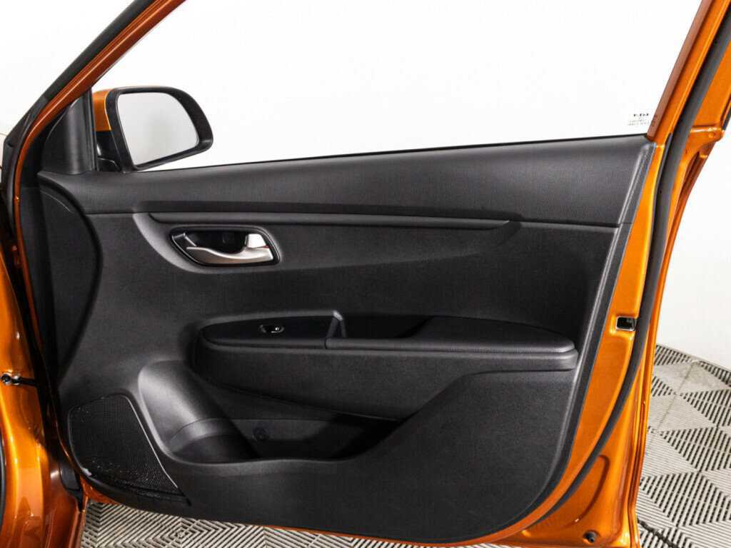 Купить Kia Rio с пробегом. Фото: #25