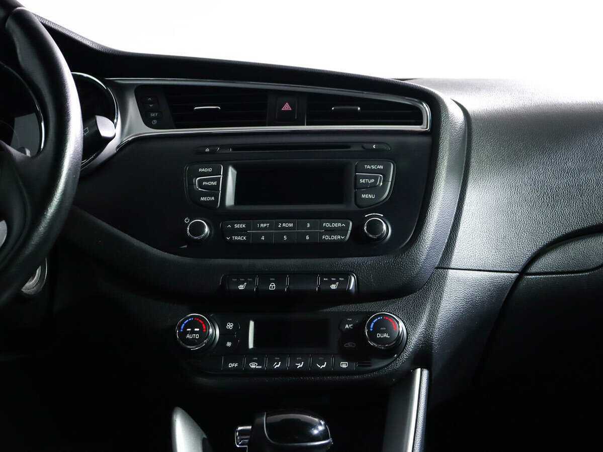 Купить Kia Ceed с пробегом. Фото: #10