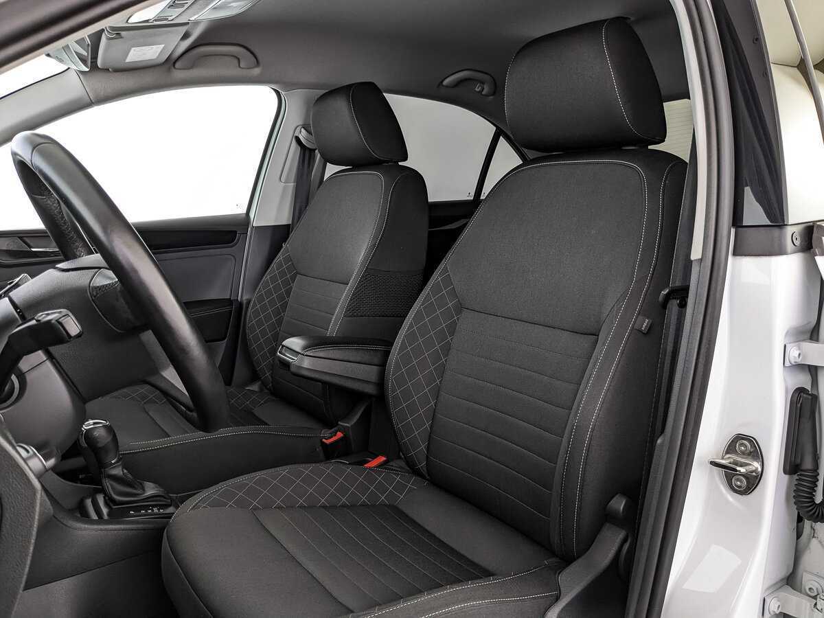 Купить Skoda Rapid с пробегом. Фото: #15