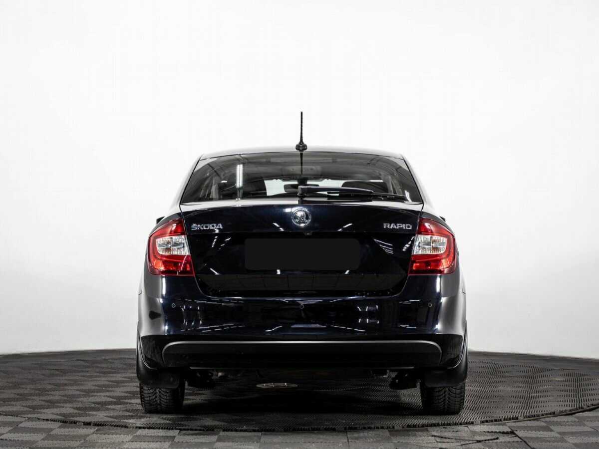 Купить Skoda Rapid с пробегом. Фото: #3