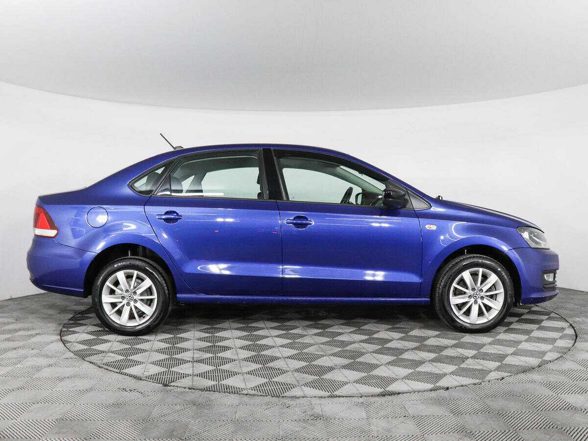 Купить Volkswagen Polo с пробегом. Фото: #3