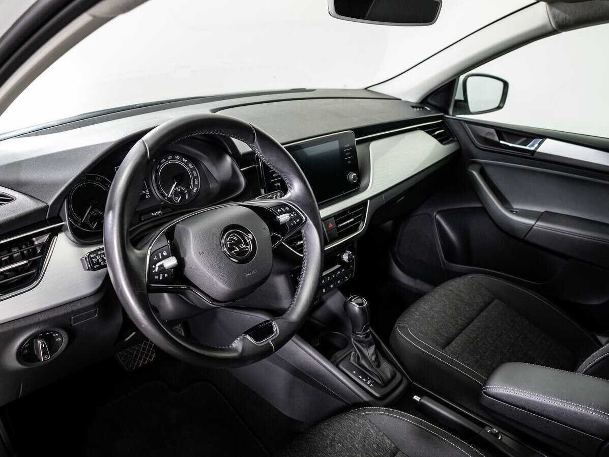 Купить Skoda Rapid с пробегом. Фото: #10