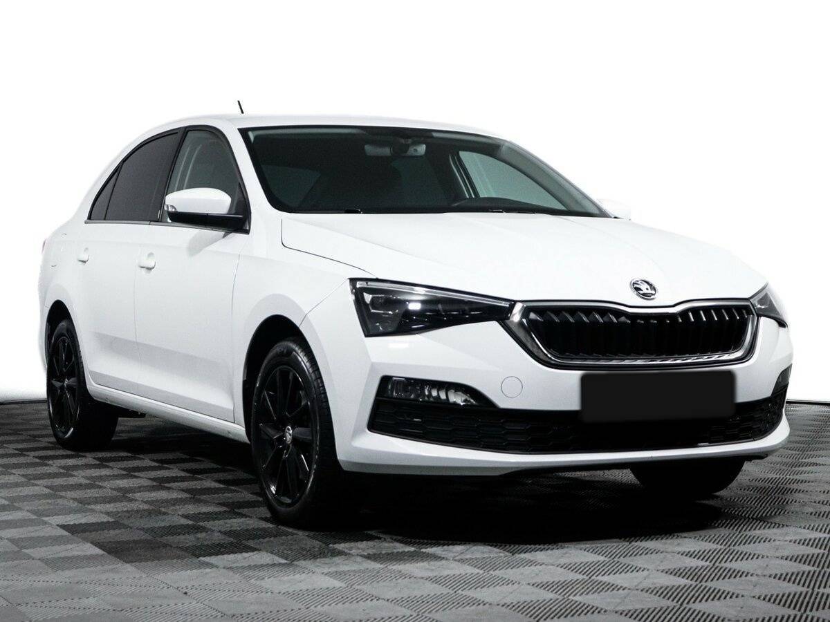 Купить Skoda Rapid с пробегом. Фото: #2