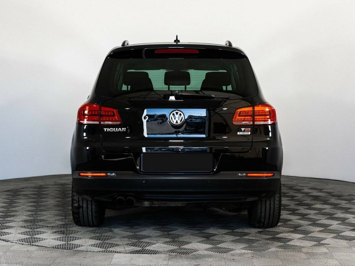 Купить Volkswagen Tiguan с пробегом. Фото: #4