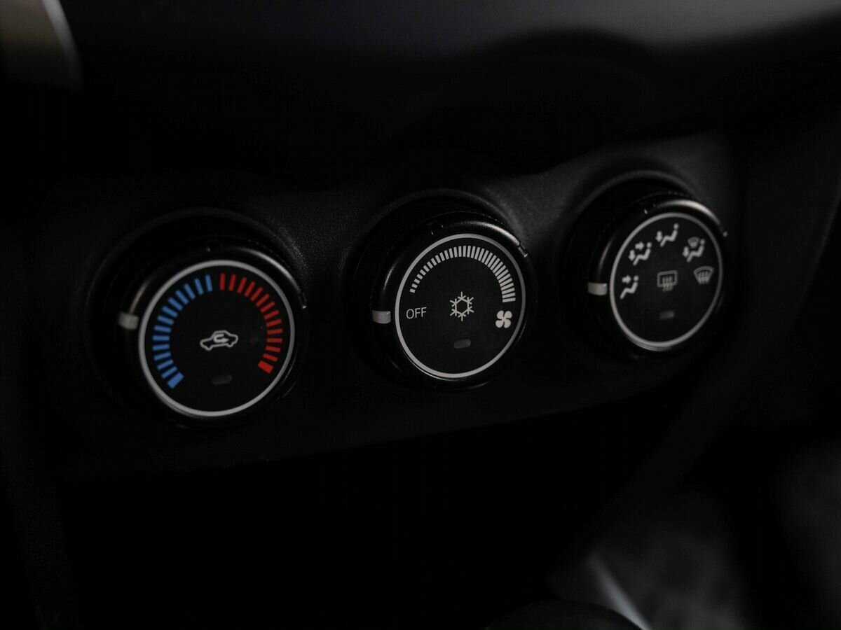 Купить Mitsubishi ASX с пробегом. Фото: #17