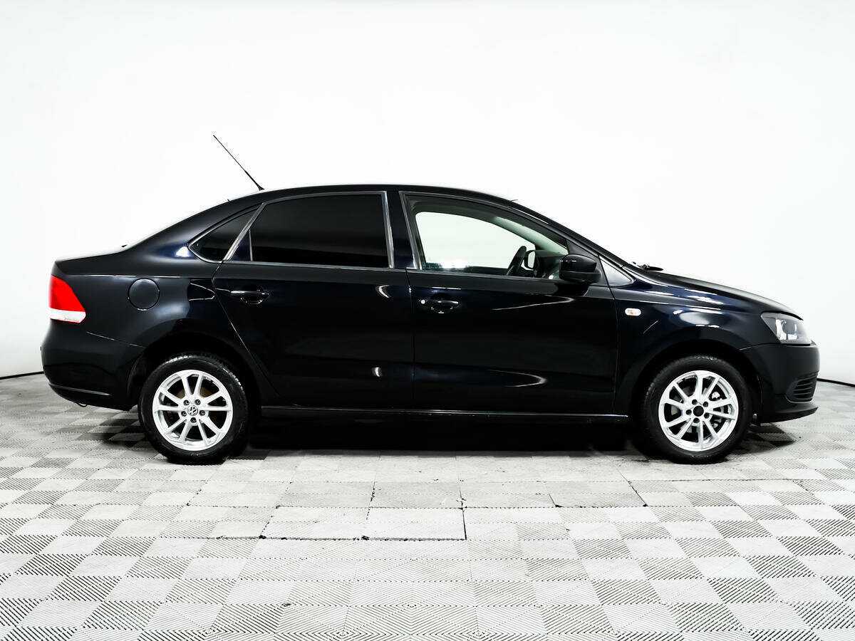Купить Volkswagen Polo с пробегом. Фото: #3