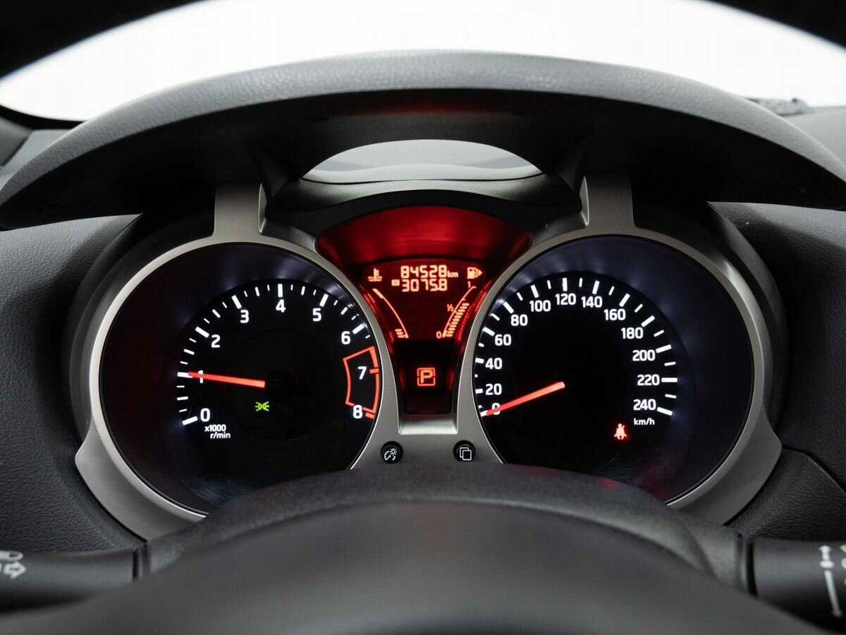 Купить Nissan Juke с пробегом. Фото: #14