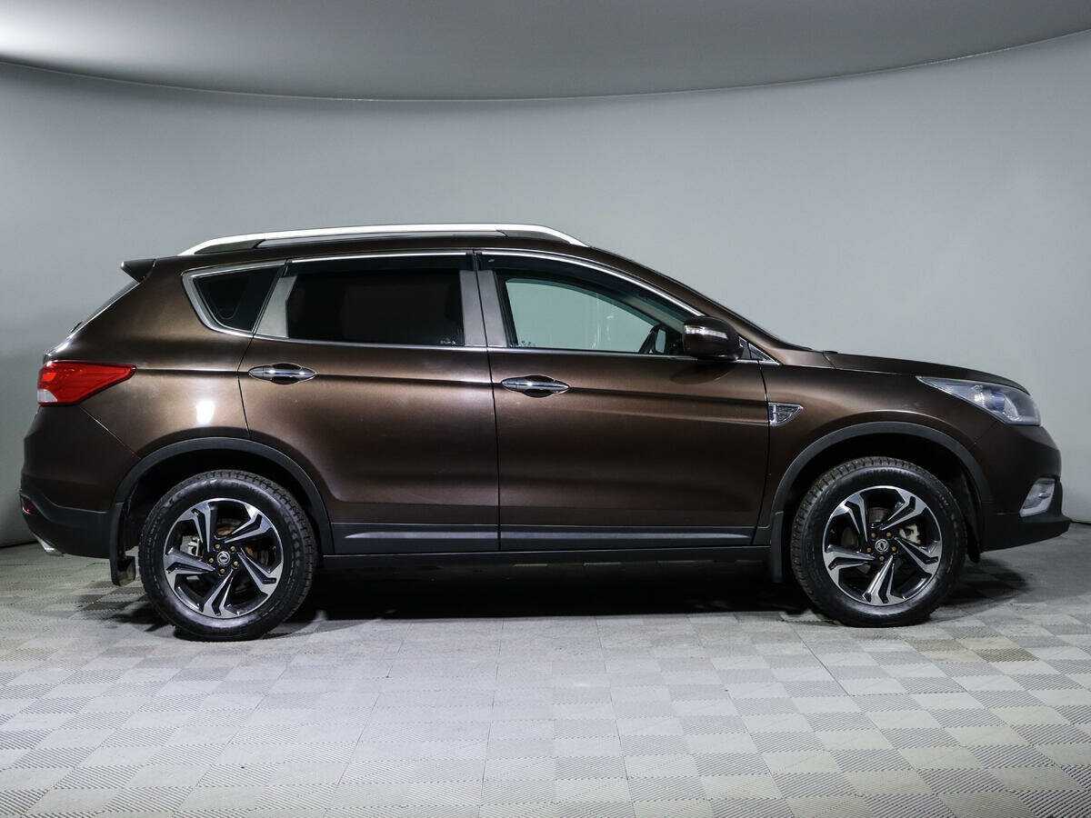 Купить Dongfeng AX7 с пробегом. Фото: #3