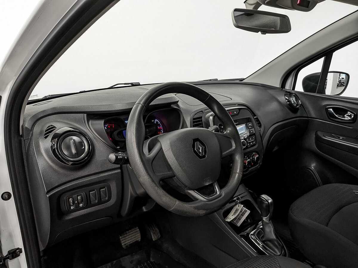Купить Renault Kaptur с пробегом. Фото: #14