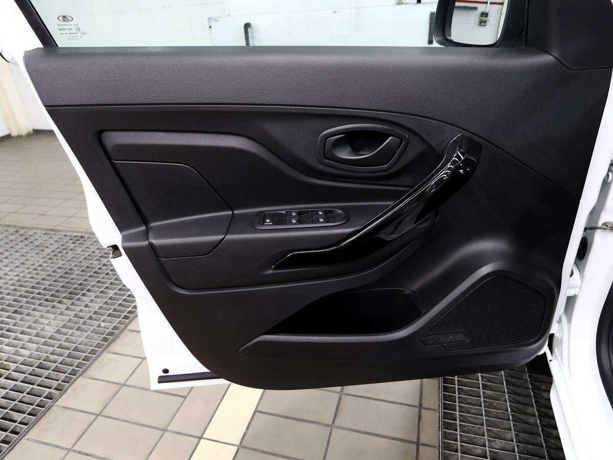 Купить Lada (ВАЗ) XRAY с пробегом. Фото: #14