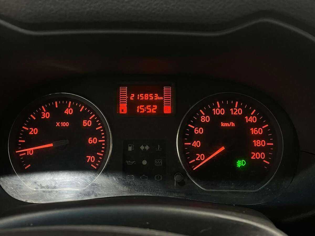 Купить Nissan Terrano с пробегом. Фото: #5