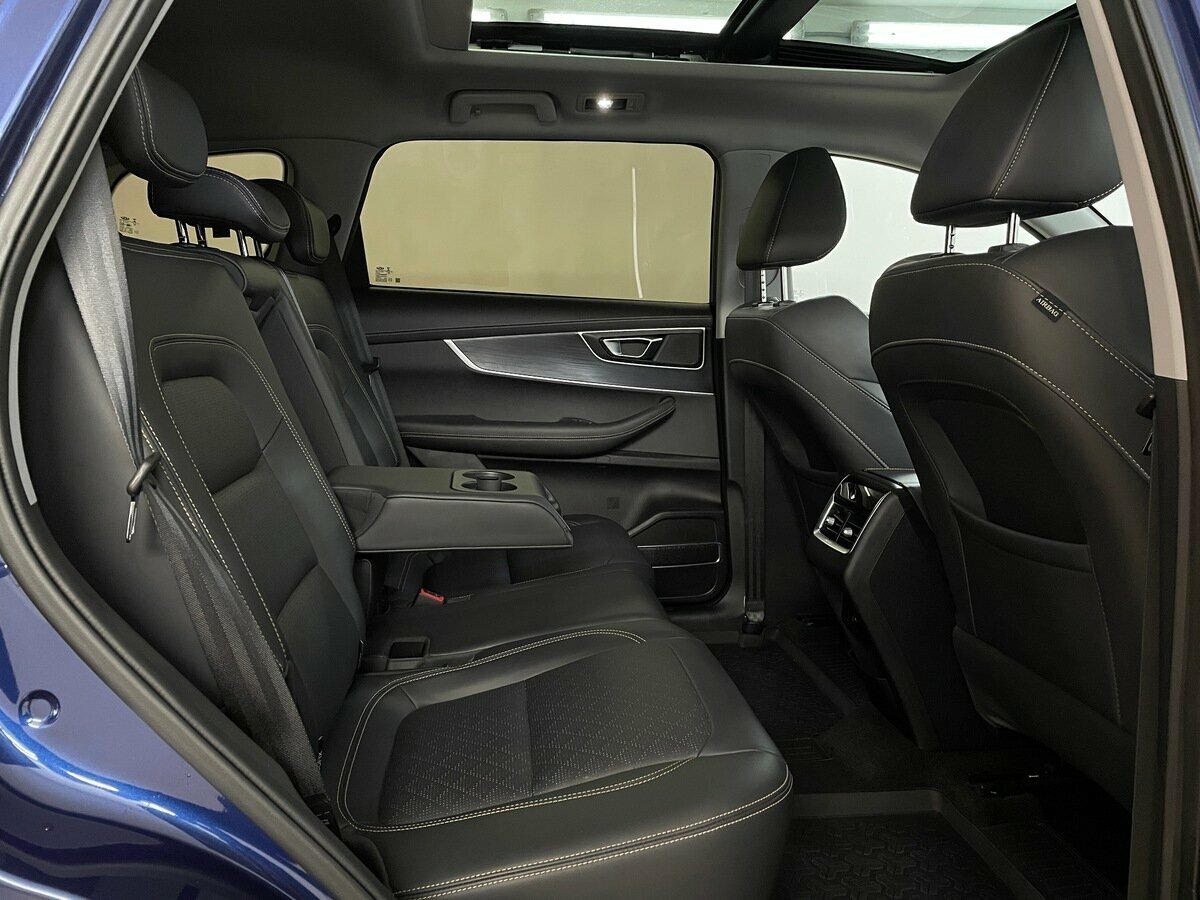 Купить Chery Tiggo 8 с пробегом. Фото: #12