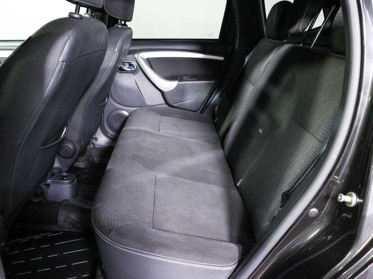 Купить Nissan Terrano с пробегом. Фото: #9