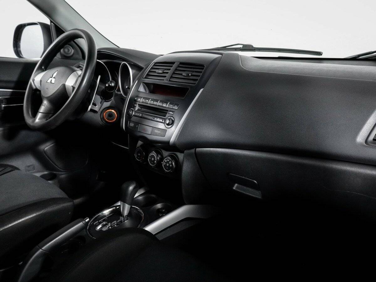 Купить Mitsubishi ASX с пробегом. Фото: #8