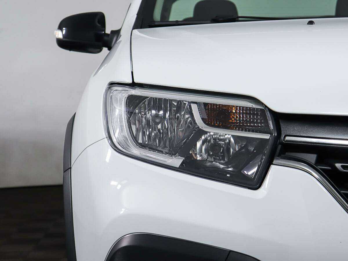 Купить Renault Logan с пробегом. Фото: #16