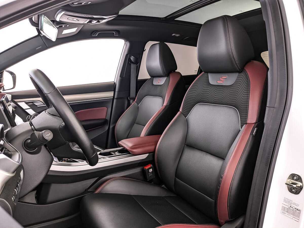 Купить Geely Coolray с пробегом. Фото: #13