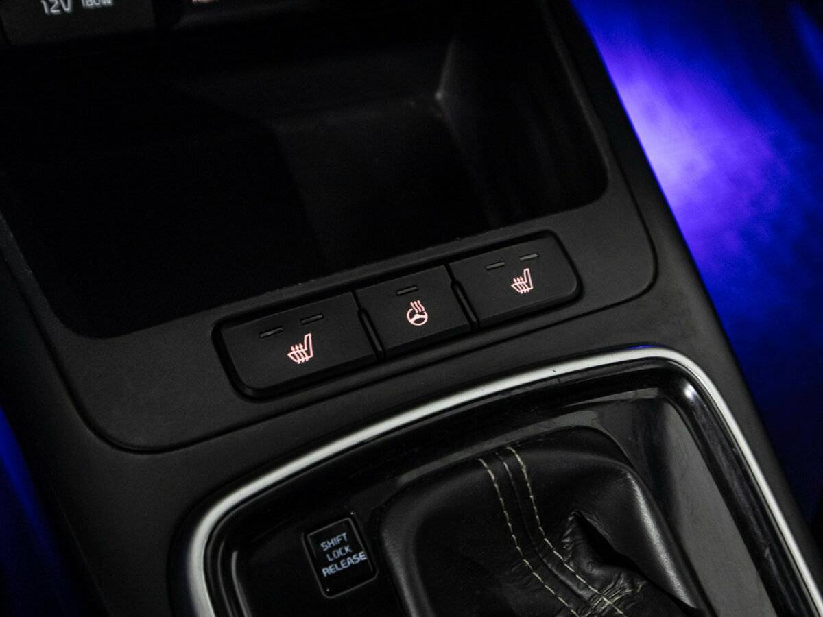 Купить Kia Rio с пробегом. Фото: #16