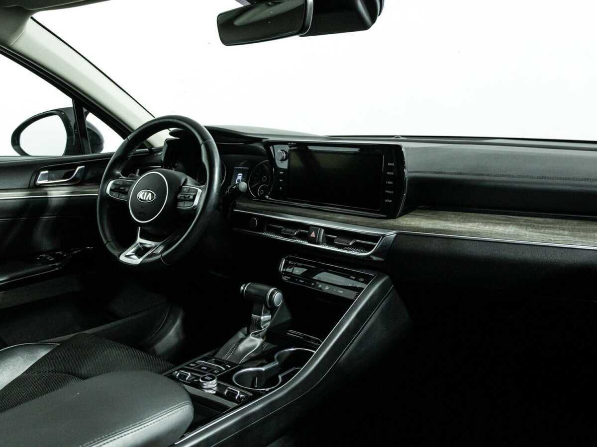 Купить Kia K5 с пробегом. Фото: #8