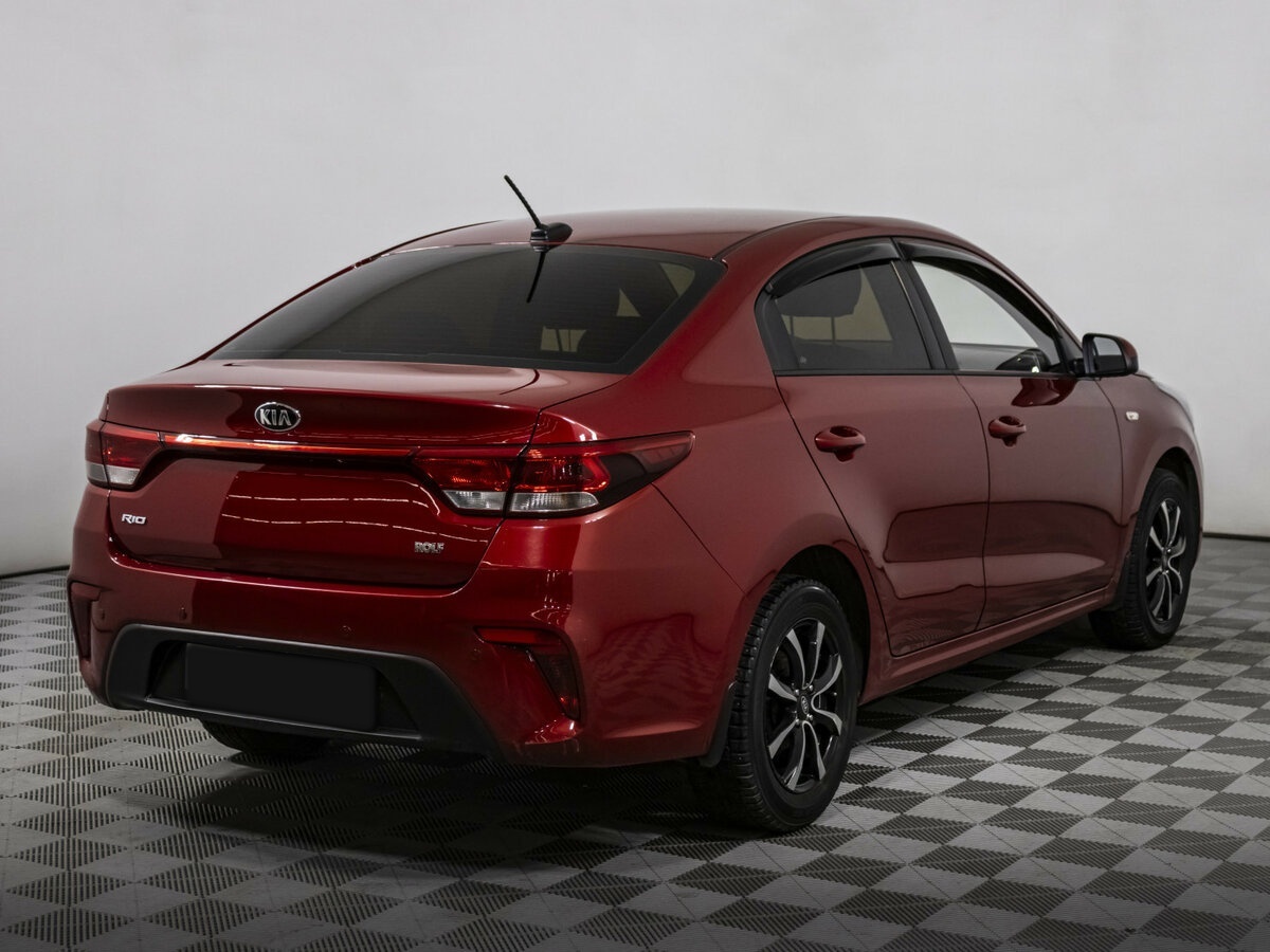 Купить Kia Rio с пробегом. Фото: #4