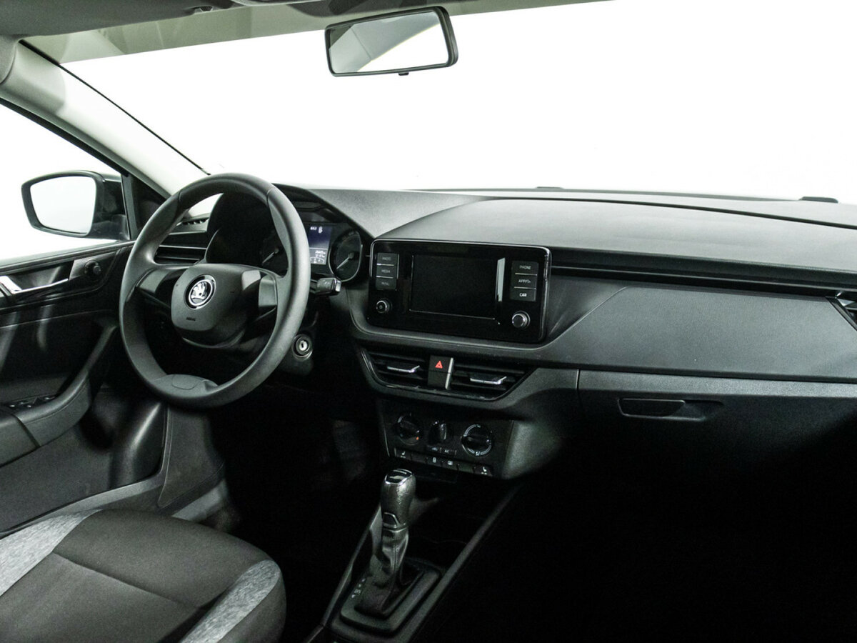 Купить Skoda Rapid с пробегом. Фото: #8