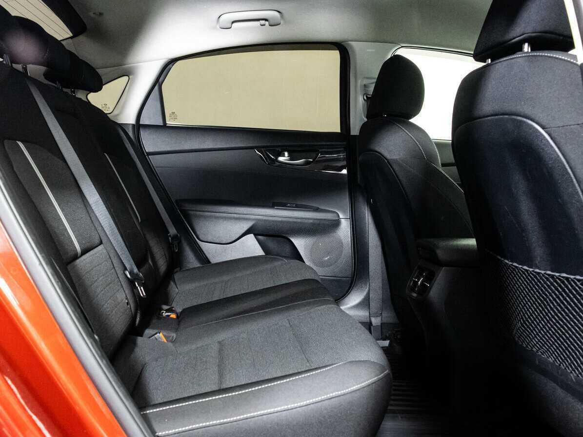 Купить Kia Cerato с пробегом. Фото: #17