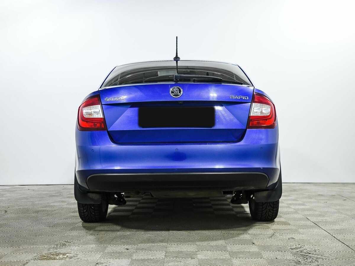 Купить Skoda Rapid с пробегом. Фото: #4