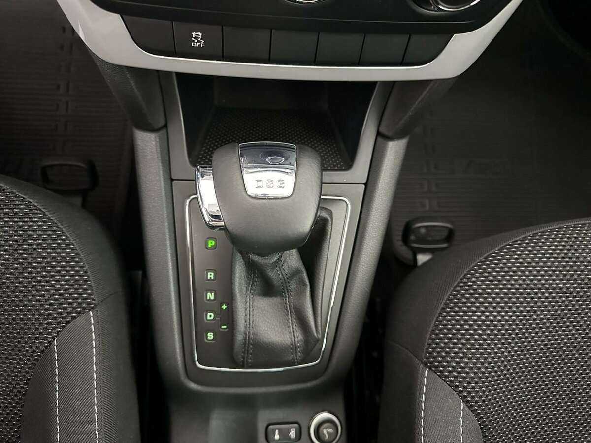 Купить Skoda Yeti с пробегом. Фото: #12