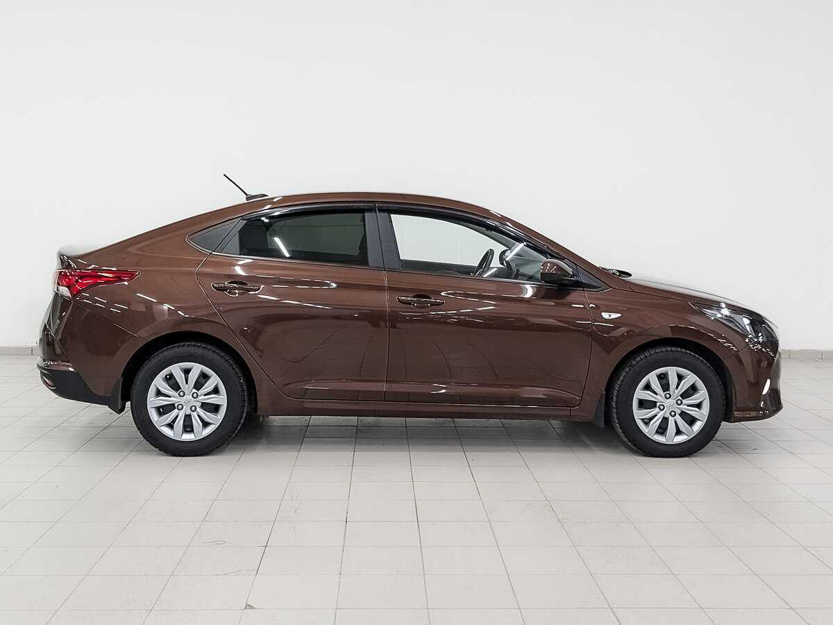 Купить Hyundai Solaris с пробегом. Фото: #3