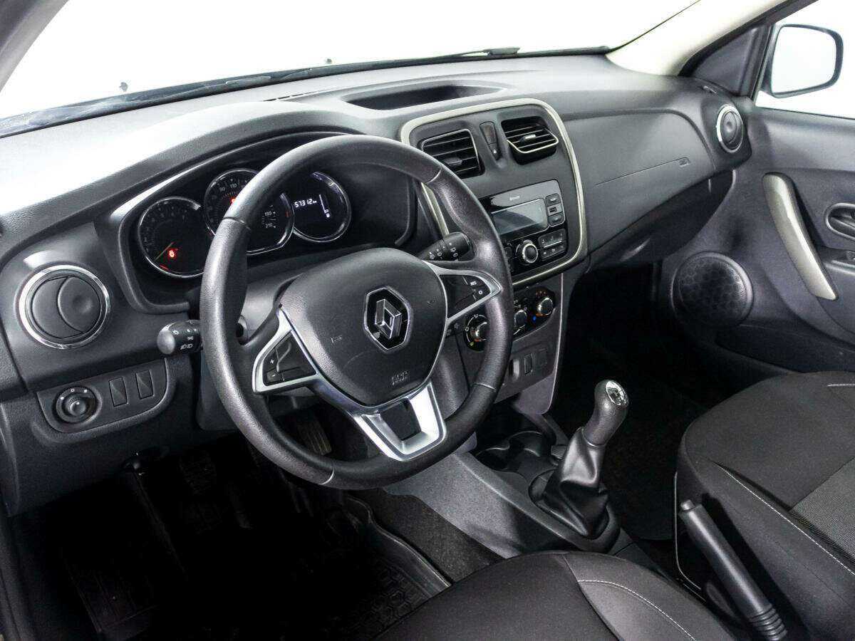 Купить Renault Sandero с пробегом. Фото: #10