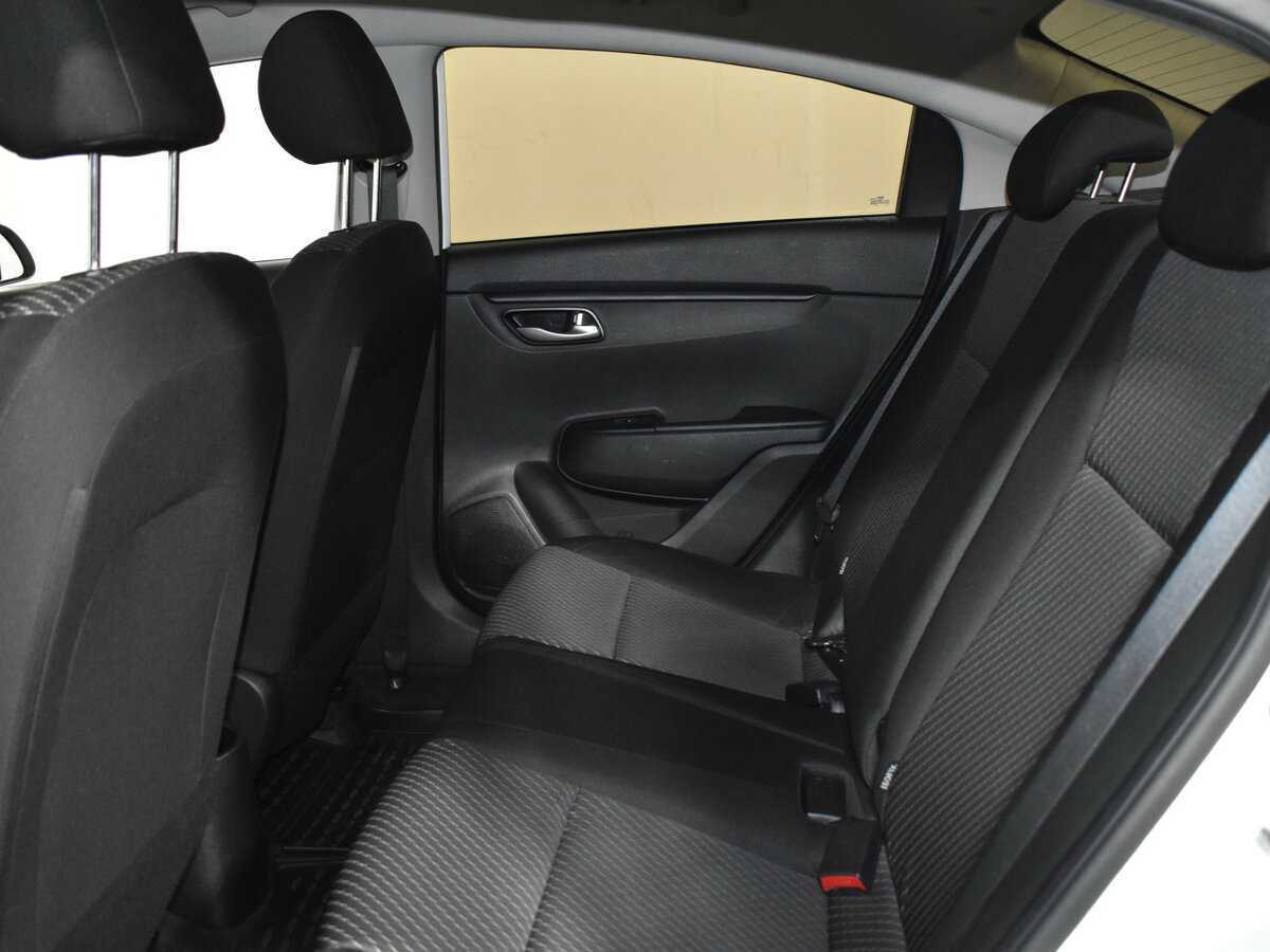 Купить Kia Rio с пробегом. Фото: #14