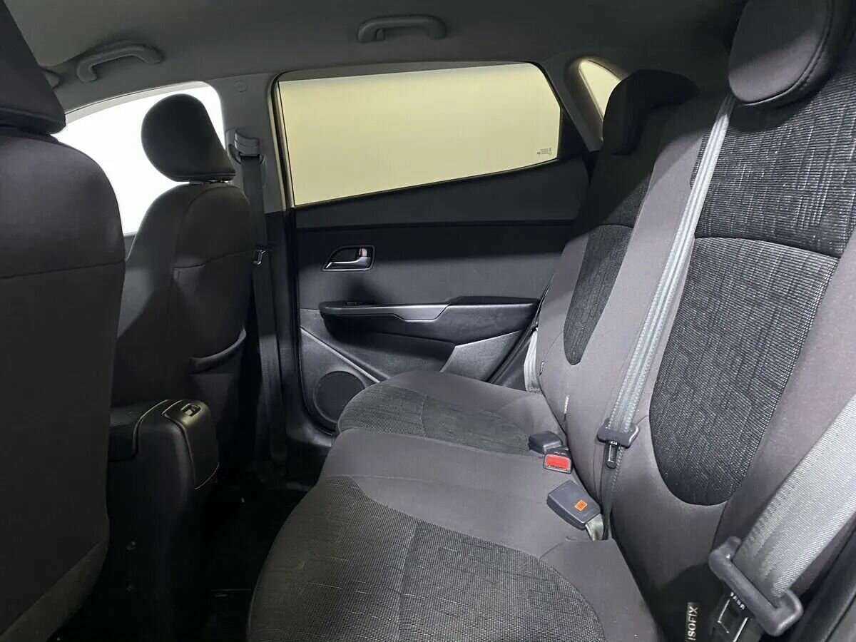 Купить Kia Rio с пробегом. Фото: #8