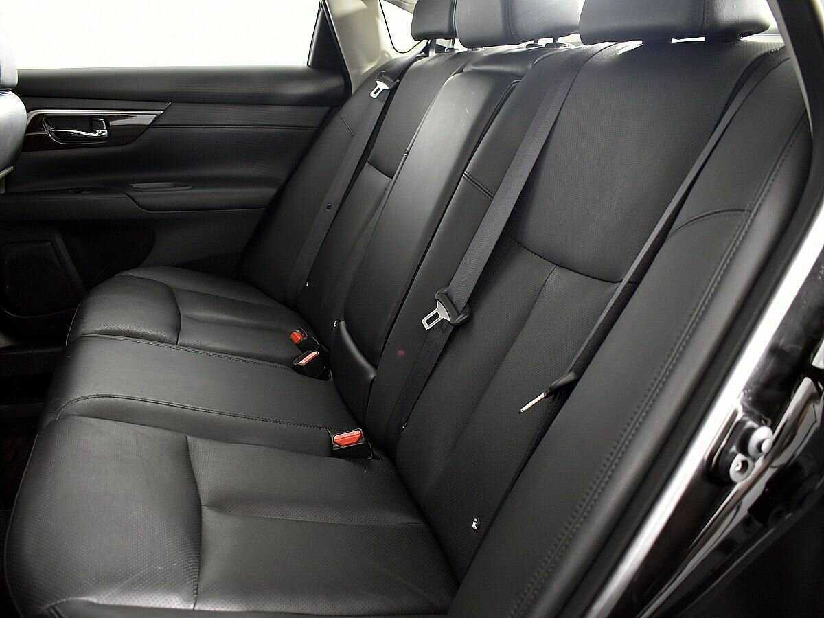 Купить Nissan Teana с пробегом. Фото: #8