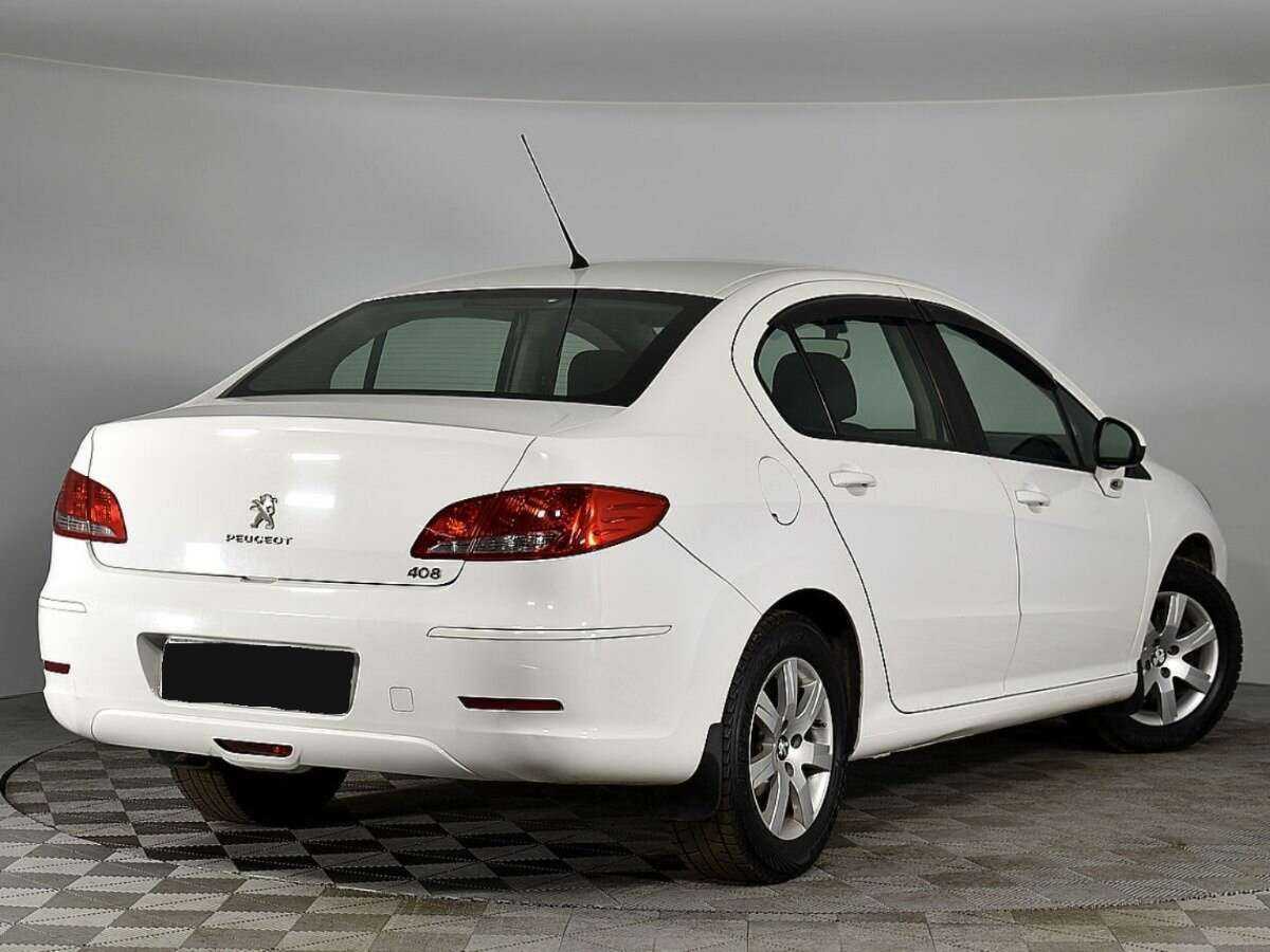 Купить Peugeot 408 с пробегом. Фото: #1