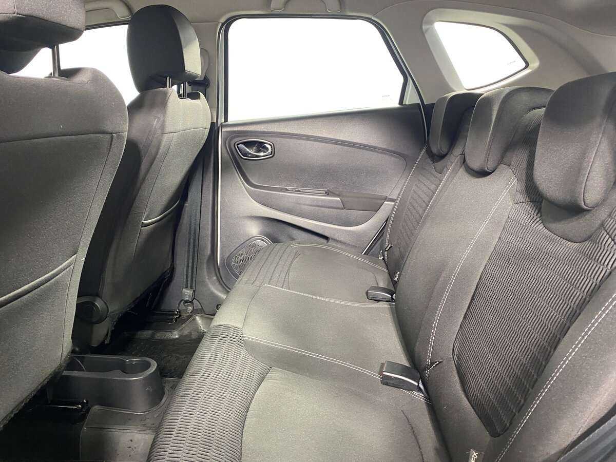 Купить Renault Kaptur с пробегом. Фото: #7