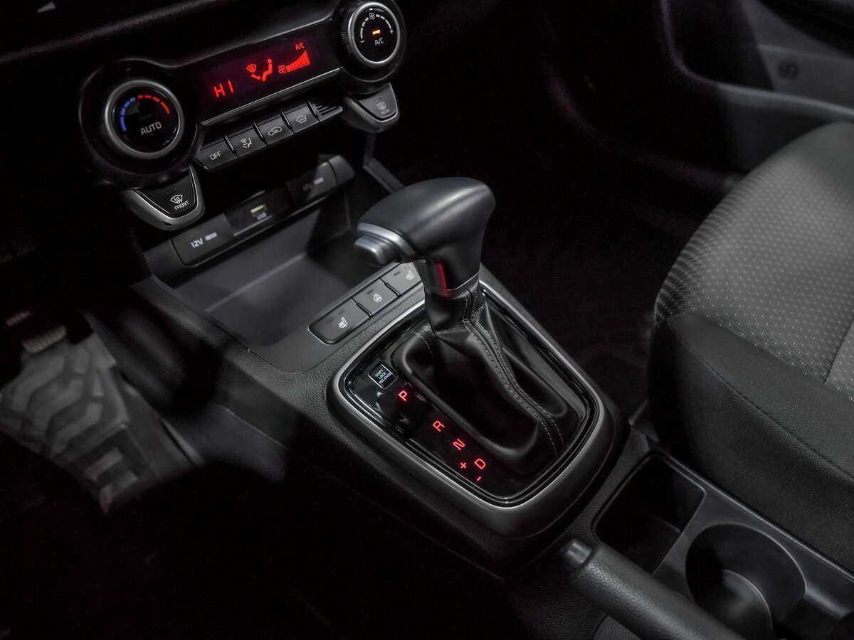 Купить Kia Rio с пробегом. Фото: #10