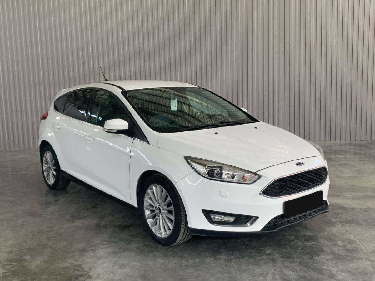 Купить Ford Focus с пробегом. Фото: #2