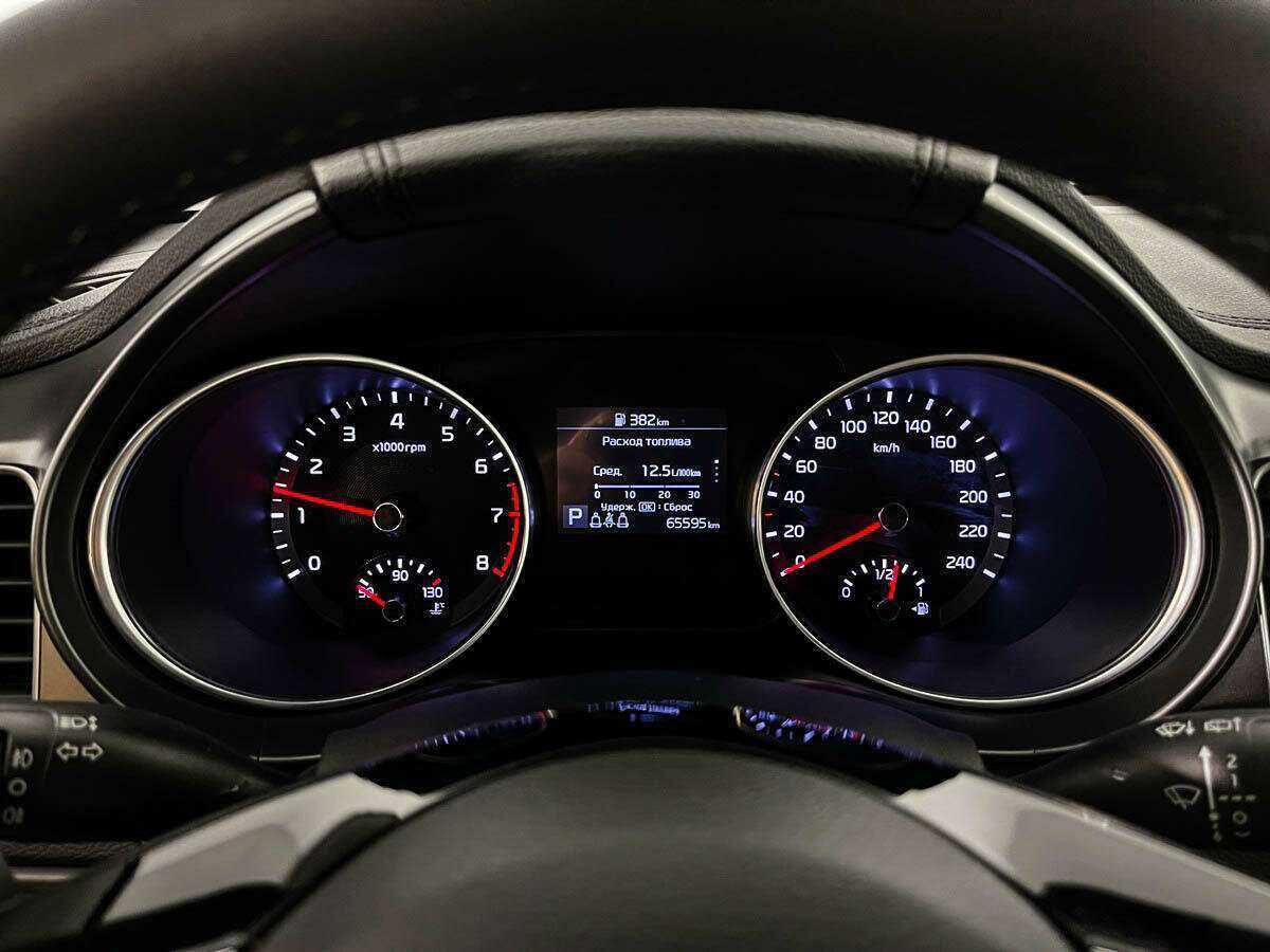 Купить Kia Ceed с пробегом. Фото: #10