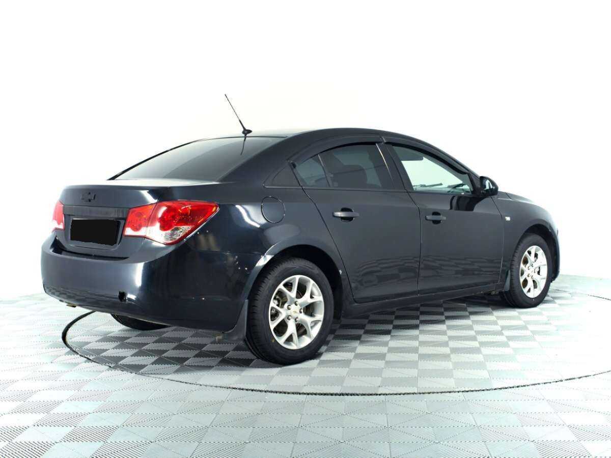 Купить Chevrolet Cruze с пробегом. Фото: #4