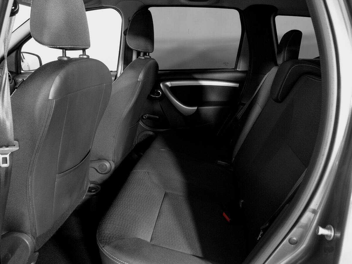 Купить Nissan Terrano с пробегом. Фото: #9