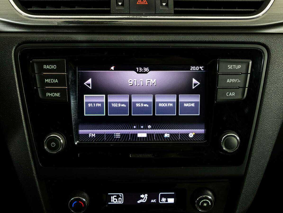 Купить Skoda Rapid с пробегом. Фото: #12