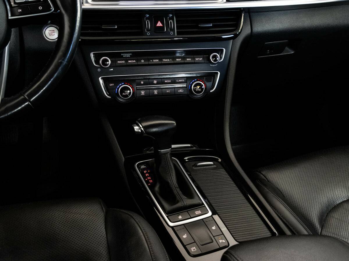 Купить Kia Optima с пробегом. Фото: #11