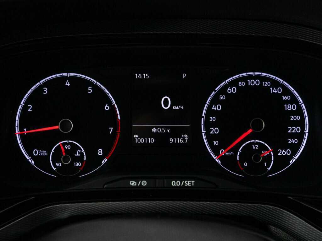 Купить Volkswagen Polo с пробегом. Фото: #11