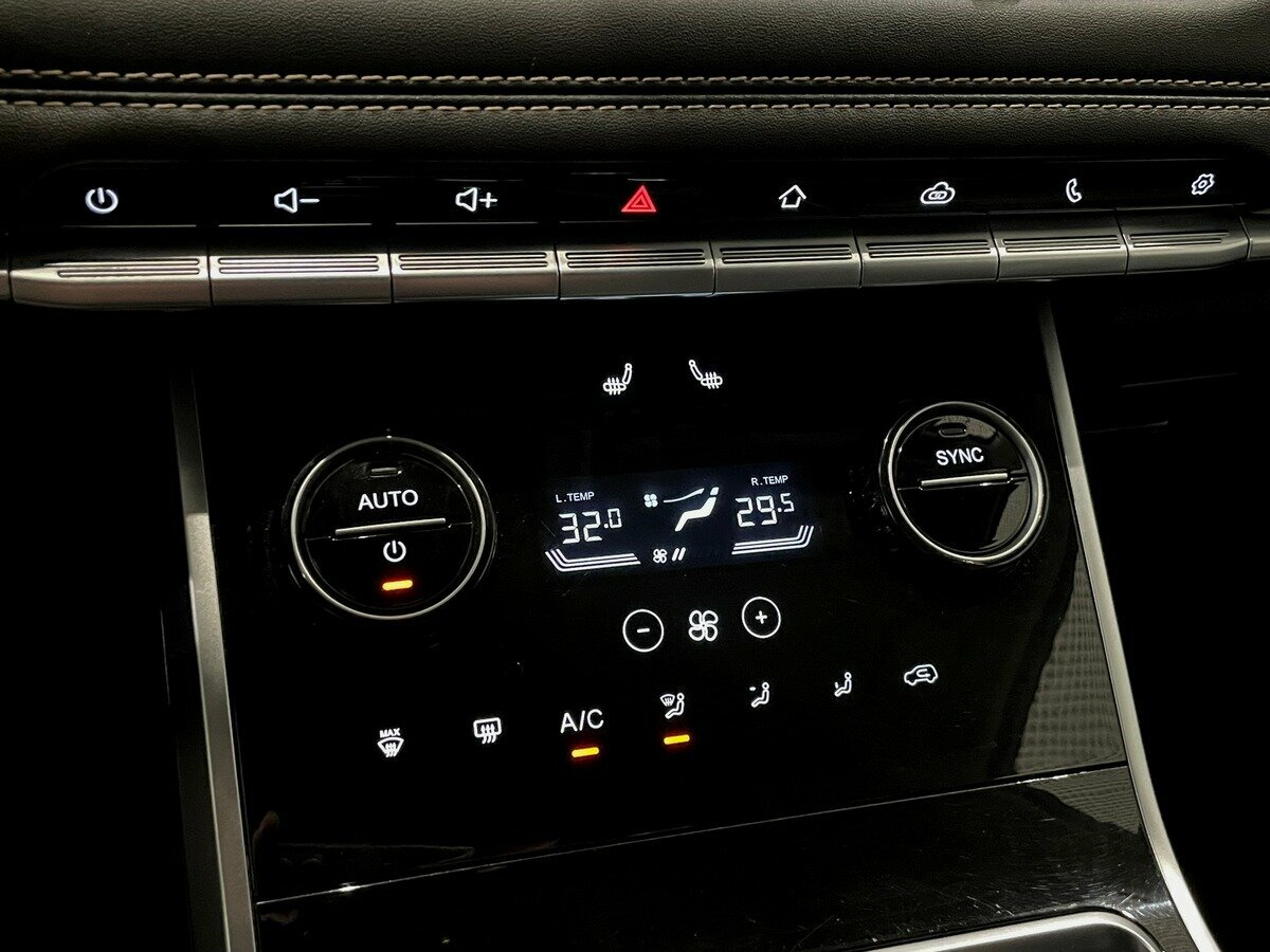 Купить Chery Tiggo 8 с пробегом. Фото: #6