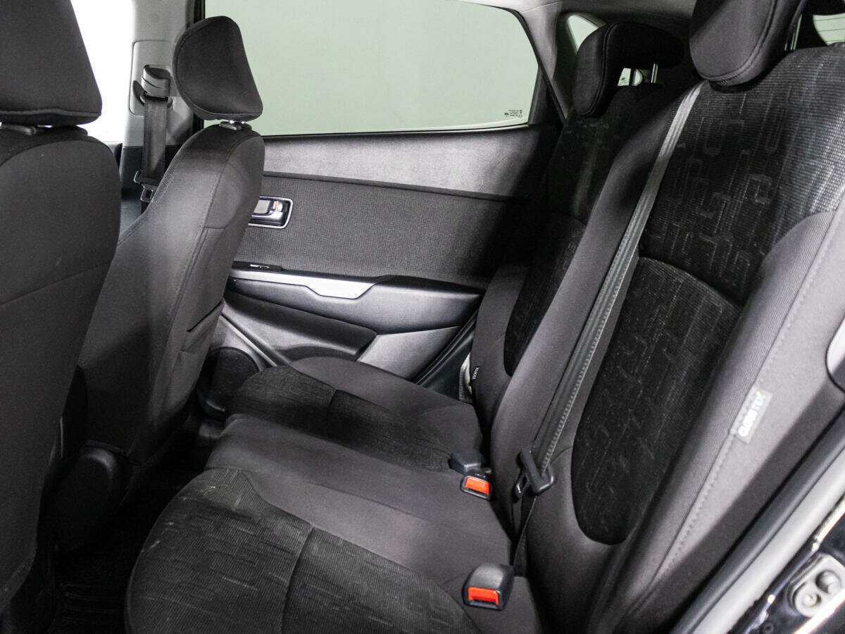 Купить Kia Rio с пробегом. Фото: #9