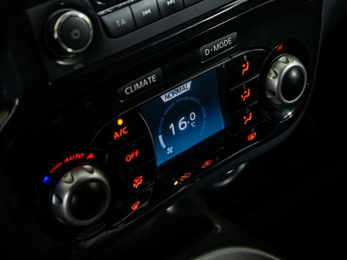 Купить Nissan Juke с пробегом. Фото: #14