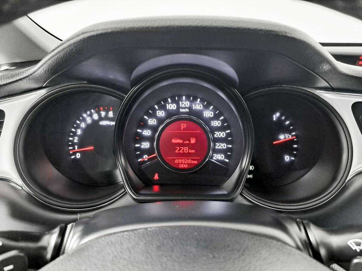 Купить Kia Ceed с пробегом. Фото: #9