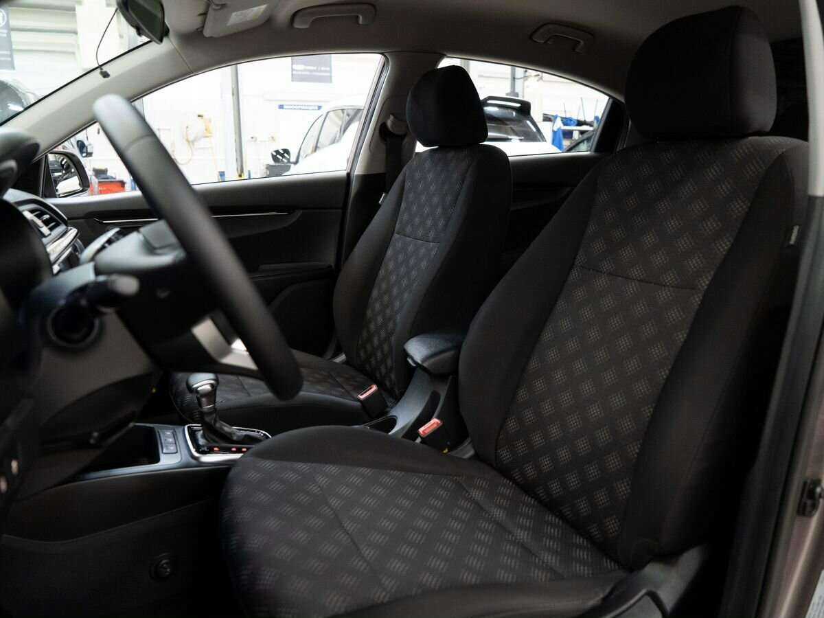 Купить Kia Rio с пробегом. Фото: #5